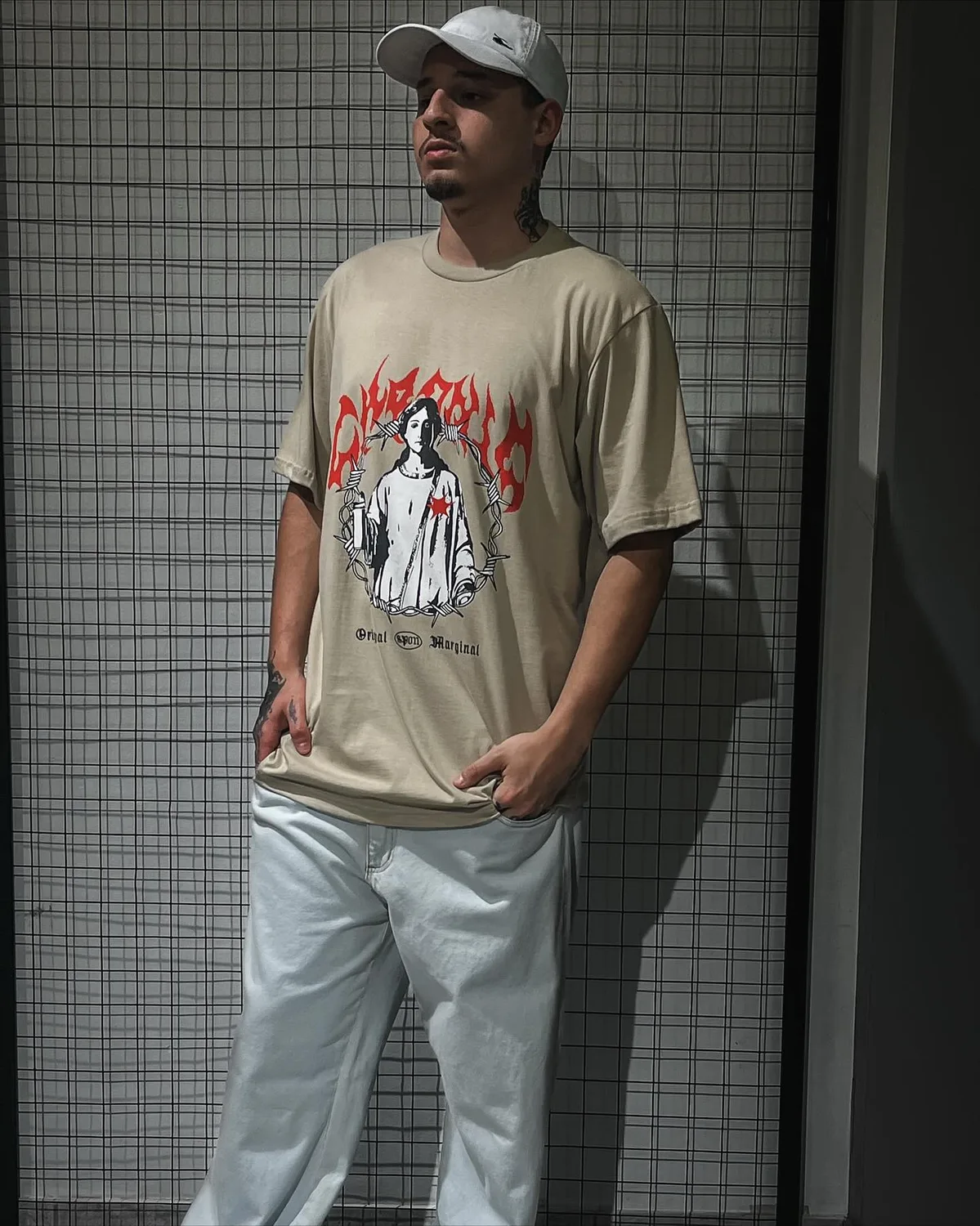 Camiseta Trip Side bege